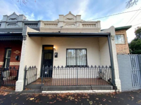 Melbourne Escape - Close to CBD and Beach
